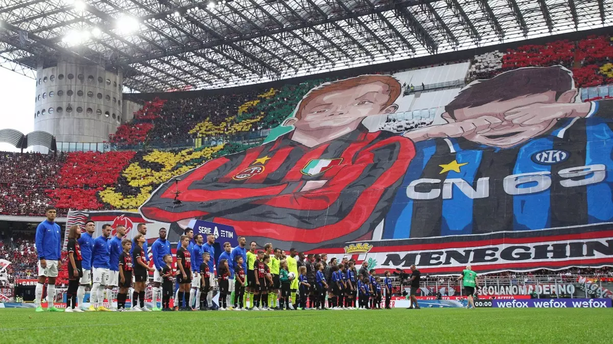 Ortak stadyumlarında oynanan bir Internazionale - AC Milan müsabakası