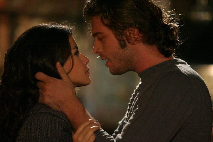 Aşk-ı Memnu (2008-2010)