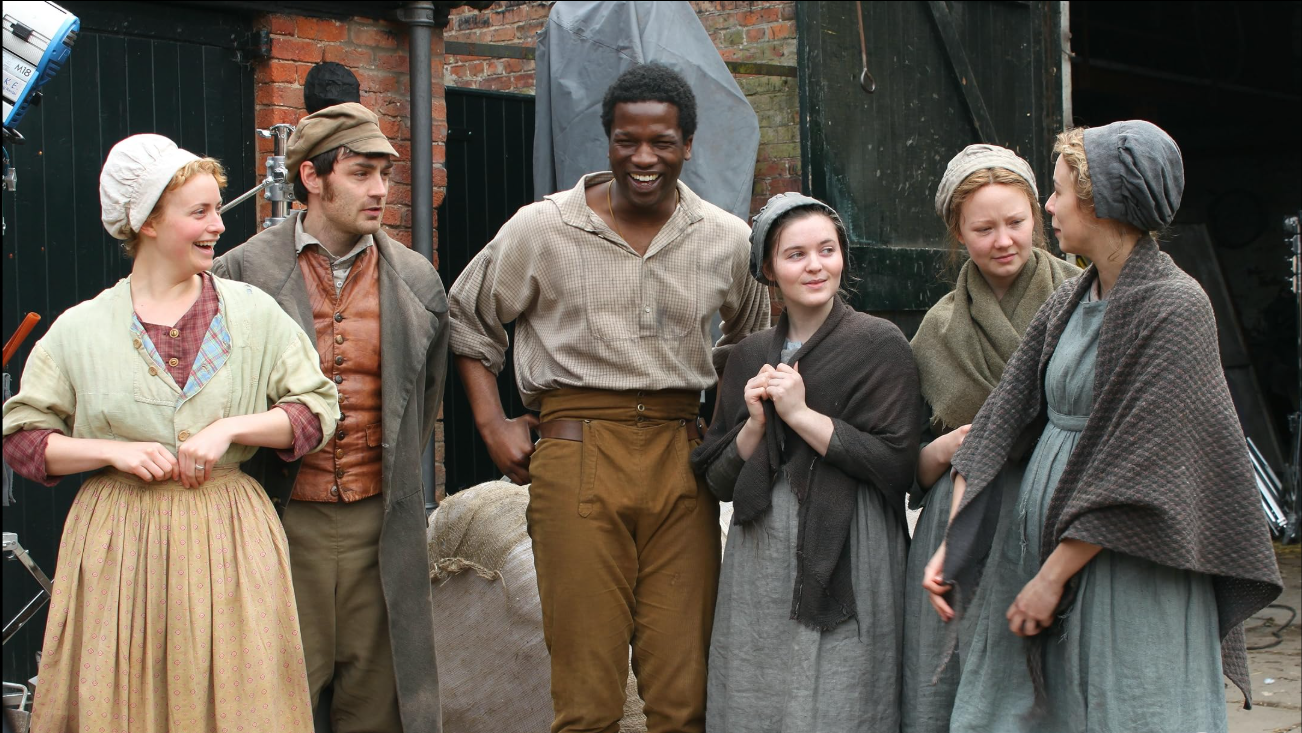 Pamuk fabrikası işçilerine ait kıyafetler https://www.imdb.com/title/tt2220768/?ref_=mv_close